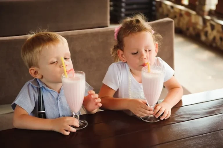 Abitudini orali nei bambini succhiarsi il pollice e usare il ciuccio